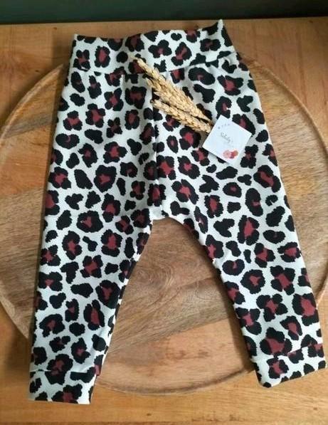 Broekje 62/68 • Nieuw Handgemaakt, Kinderen en Baby's, Babykleding | Maat 62, Nieuw, Meisje, Broekje, Ophalen of Verzenden