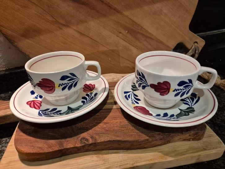 Boerenbont servies - kop en schotels, Huis en Inrichting, Keuken | Servies, Zo goed als nieuw, Kop(pen) en/of Schotel(s), Boerenbont