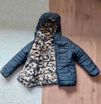 Vingino reversible meisjes winterjas maat 4 (zwart/panter), Ophalen of Verzenden, Gebruikt, Meisje, Jas