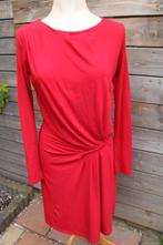 Jurk rood Rinascimento mt S Vaste prijs, Rinascimento, Ophalen of Verzenden, Zo goed als nieuw, Knielengte