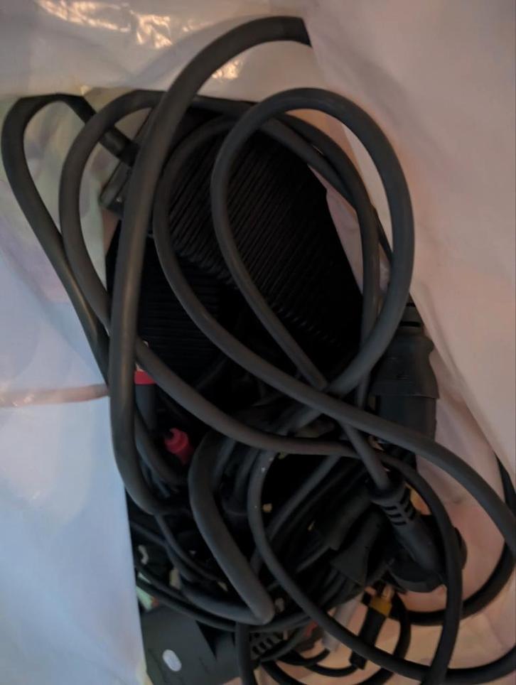 2 Xbox 360 consoles, Spelcomputers en Games, Spelcomputers | Xbox 360, Gebruikt, Met 2 controllers, Ophalen of Verzenden