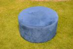 Grote ronde Riverdale hocker / poef petrol kleur Velvet stof, Huis en Inrichting, Banken | Voetenbanken en Poefen, Zo goed als nieuw