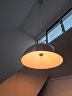 Hanglamp voor een Vide of hoge woonkamer, Ophalen