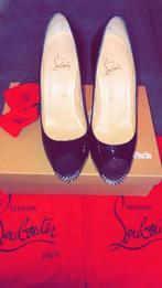 Louboutin hakken zwart, Ophalen, Zo goed als nieuw, Zwart