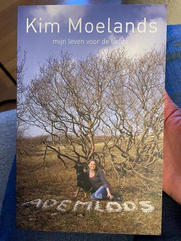 boek Kim Moelands Ademloos beschikbaar voor biedingen