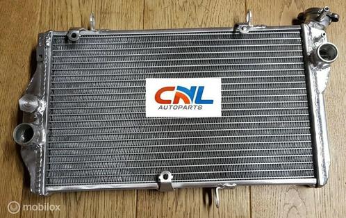Radiateur CBR1100 CBR-1100XX Blackbird fuel injected, Motoren, Onderdelen | Honda, Nieuw, Ophalen of Verzenden