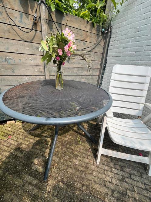 Tuinset met 4 verstelbare stoelen + tafel – in goede staat!, Tuin en Terras, Tuinsets en Loungesets, Zo goed als nieuw, Ophalen