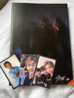 Stray Kids - I am NOT (Not ver.) Bang Chan first page + pc, Ophalen of Verzenden, Zo goed als nieuw, Foto of Kaart