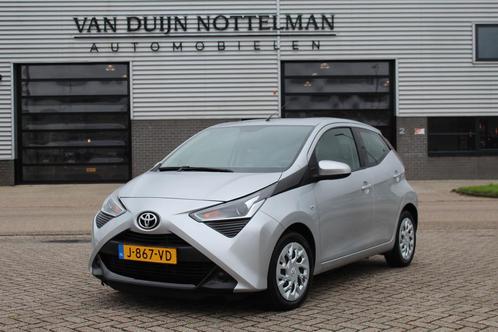 Toyota Aygo 1.0 VVT-i X-Play / Carplay / Camera / N.A.P., Auto's, Toyota, Bedrijf, Te koop, Aygo, ABS, Achteruitrijcamera, Airbags