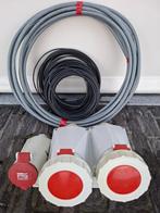 9,5m Grondkabel, V-draad en 3 CEE Wandcontactdozen 32A 63A, Doe-het-zelf en Verbouw, Elektra en Kabels, Ophalen of Verzenden, Gebruikt