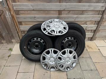 Winterbanden 205/55 R16 op stalen velg - Skoda Scala beschikbaar voor biedingen
