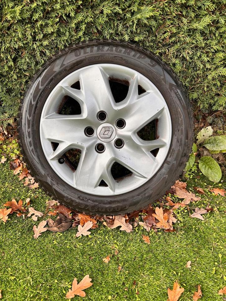 Winterbanden Renault Megane IV op stalen velg, 205/55 R16, Auto-onderdelen, Banden en Velgen, Banden en Velgen, Winterbanden, 16 inch