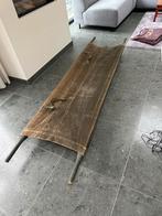 Oude militaire brancard WO I/II, Ophalen