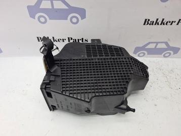 Luchtfilterhuis van een Renault Captur beschikbaar voor biedingen