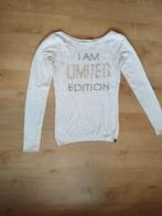 Wit shirt I am limited edition, Wit, Ophalen of Verzenden, Zo goed als nieuw, Lange mouw