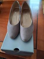 Gabor damesschoenen met hakje. Maat 38., Kleding | Dames, Schoenen, Ophalen of Verzenden, Zo goed als nieuw
