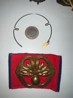 Grenadiers Garde Embleem met bevestiging, Verzamelen, Ophalen of Verzenden, Landmacht, Nederland, Embleem of Badge