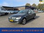 Mercedes-Benz C-klasse 200 CDI Avantgarde EXPORT, Auto's, Automaat, Zwart, 4 cilinders, Origineel Nederlands