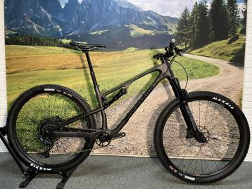 *SALE* Rocky Mountain Element C50 L Sram GX €5600,-/€3950,- beschikbaar voor biedingen