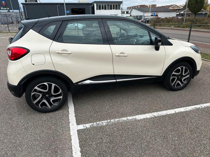 Renault Captur 1.2 TCE 120 EDC 2015 Wit, Auto's, Renault, Bedrijf, Captur, Airbags, Bluetooth, Cruise Control, Mistlampen, Navigatiesysteem