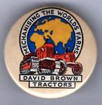 David Brown tractors button ( F_283 ), Verzamelen, Speldjes, Pins en Buttons, Verzenden, Nieuw, Transport, Button