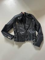 Stoer bikerjasje, Kinderen en Baby's, Kinderkleding | Maat 152, Ophalen of Verzenden, Zo goed als nieuw, Meisje, Jas