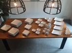 Servies Young - afhalen, Huis en Inrichting, Ophalen, Zo goed als nieuw, Bord(en), Overige stijlen