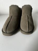 Nieuwe Warmbat pantoffels Willow maat 38, Kleding | Dames, Schoenen, Nieuw, Ophalen of Verzenden, Warmbat, Pantoffels of Sloffen