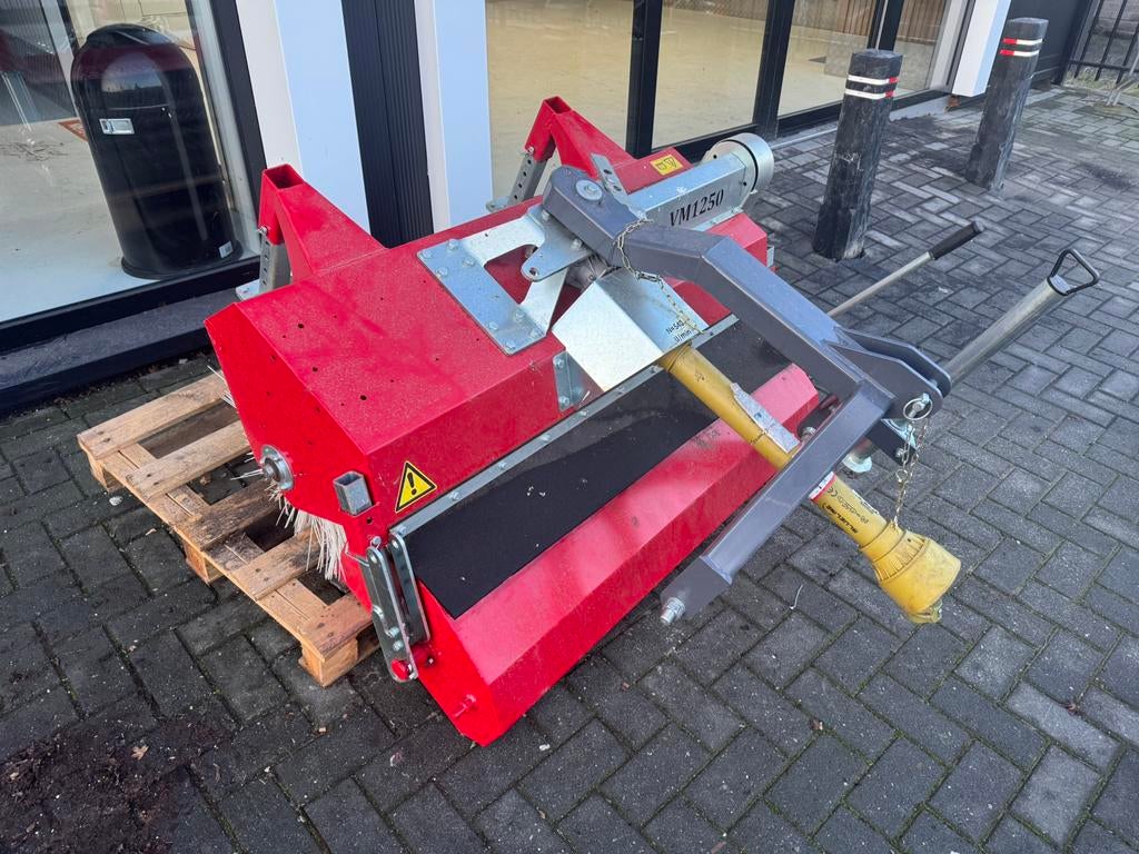 Rumex VM 1250 Veegmachine met opvangbak nieuw, Ophalen, Nieuw