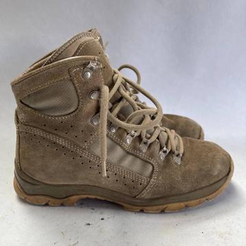 Meindl 3772-06 Bergschoenen Combat Boots Desert Maat 41 beschikbaar voor biedingen