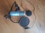 AKG Perception 120 Studiomicrofoon met Popfilter en Standaar, Muziek en Instrumenten, Microfoons, Ophalen of Verzenden, Gebruikt