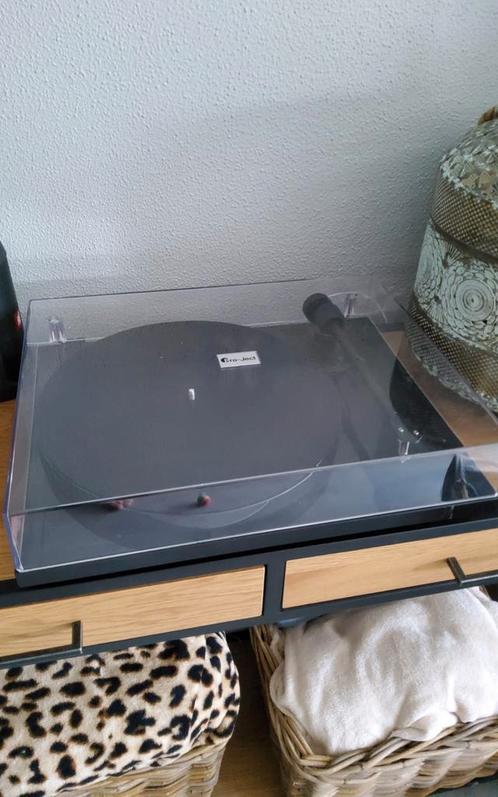 Pro-Ject E1 Phono, Audio, Tv en Foto, Platenspelers, Zo goed als nieuw, Overige merken, Ophalen