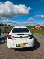 Opel Insignia 1.6 Turbo 125KW 5-DRS 2014 Wit, Auto's, 4 cilinders, Wit, Origineel Nederlands, Handgeschakeld