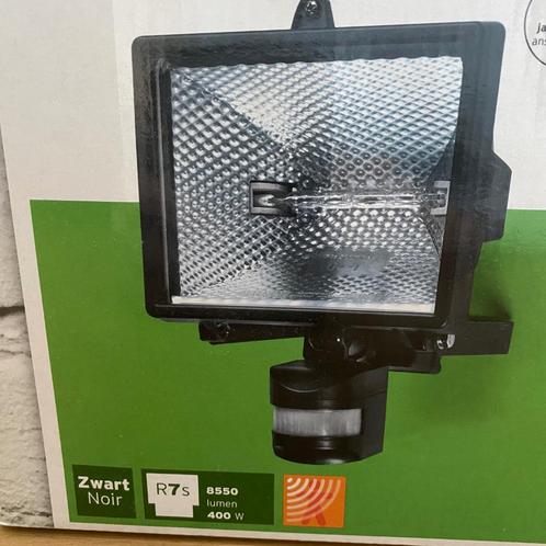 Breedstraler met bewegingssensor 400W / NIEUW, Tuin en Terras, Buitenverlichting, Nieuw, Spots, Staal, 250 watt of meer, Netvoeding