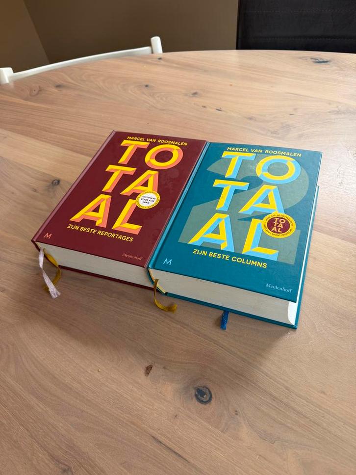 Boeken Totaal 1 en Totaal 2 – Marcel van Roosmalen, Boeken, Humor, Zo goed als nieuw, Verhalen, Ophalen