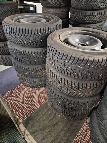 3 sets spijkerbanden beschikbaar voor biedingen