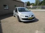 Renault Clio 1.2-16V Authentique (bj 2006), Auto diversen, Schadeauto's, Handgeschakeld, Zilver of Grijs, 1149 cc, Benzine