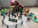 Playmobil manege, Kinderen en Baby's, Speelgoed | Playmobil, Complete set, Zo goed als nieuw, Ophalen