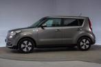 Kia Soul Ev Executive 27 kWh (airco stoelverwarming cruise), Auto's, Kia, Origineel Nederlands, Te koop, 1465 kg, Zilver of Grijs