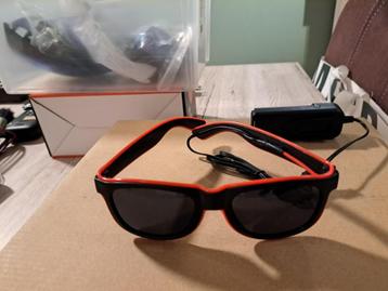 LED verlichte bril beschikbaar voor biedingen