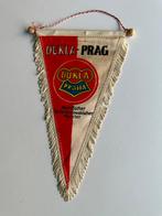 Vaantje Dukla Praag - Tsjechoslowakije, Ophalen of Verzenden