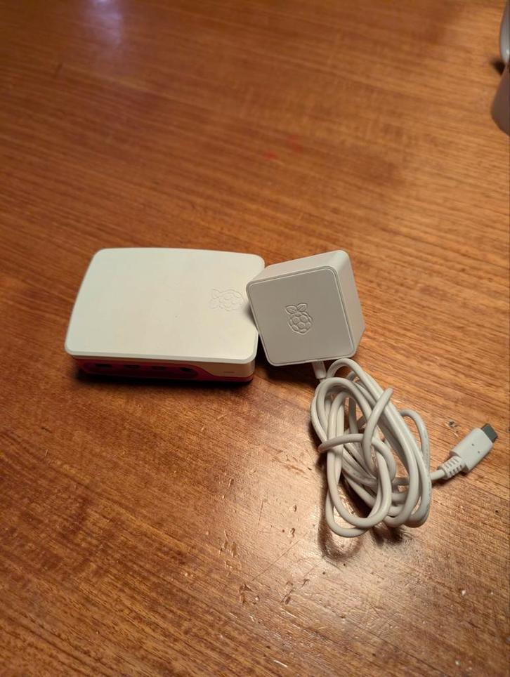 Raspberry Pi 4 Model B (4GB) – compleet met 32GB SD, Computers en Software, Desktop Pc's, Zo goed als nieuw, Minder dan 2 Ghz