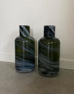 2 vazen, Aardewerk of Porselein, Ophalen of Verzenden, Zo goed als nieuw, Minder dan 50 cm