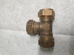 Messing T-stuk 22mm zonder knelring, Doe-het-zelf en Verbouw, Buizen en Afvoer, Overige materialen, Bochten, Gebruikt, Minder dan 2 meter