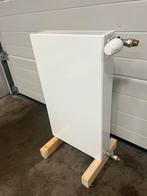 Thermrad vlakke paneel radiator 700x400, Doe-het-zelf en Verbouw, Verwarming en Radiatoren, Ophalen, 30 tot 80 cm, Radiator, Zo goed als nieuw