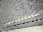 Wit/creme luxaflex 2245mm breed, Huis en Inrichting, Stoffering | Gordijnen en Lamellen, Ophalen, Crème, 200 cm of meer