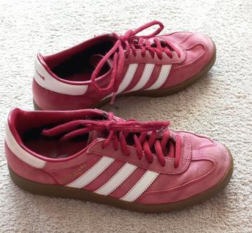 Adidas Handball Spezial Maat 40 (valt als 39) beschikbaar voor biedingen