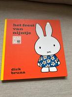 Het feest van Nijntje - Dick Bruna, Boeken, Kinderboeken | Baby's en Peuters, Ophalen of Verzenden, Zo goed als nieuw, 1 tot 2 jaar