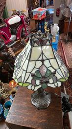 Tiffany lamp bronzen voet € 75, Ophalen of Verzenden