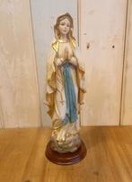 Maria beeldje met gevouwen handen, Nieuw, Ophalen of Verzenden
